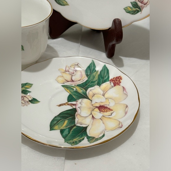 Allyn Nelson Tea Cup, Saucer & Plate Fine English Bone China Floral Yellow/White - Picture 3 of 14